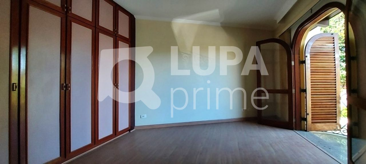 sobrado-venda-sao-paulo-mooca-4dormitorios-4suites-6vagas-450m2-LS36475