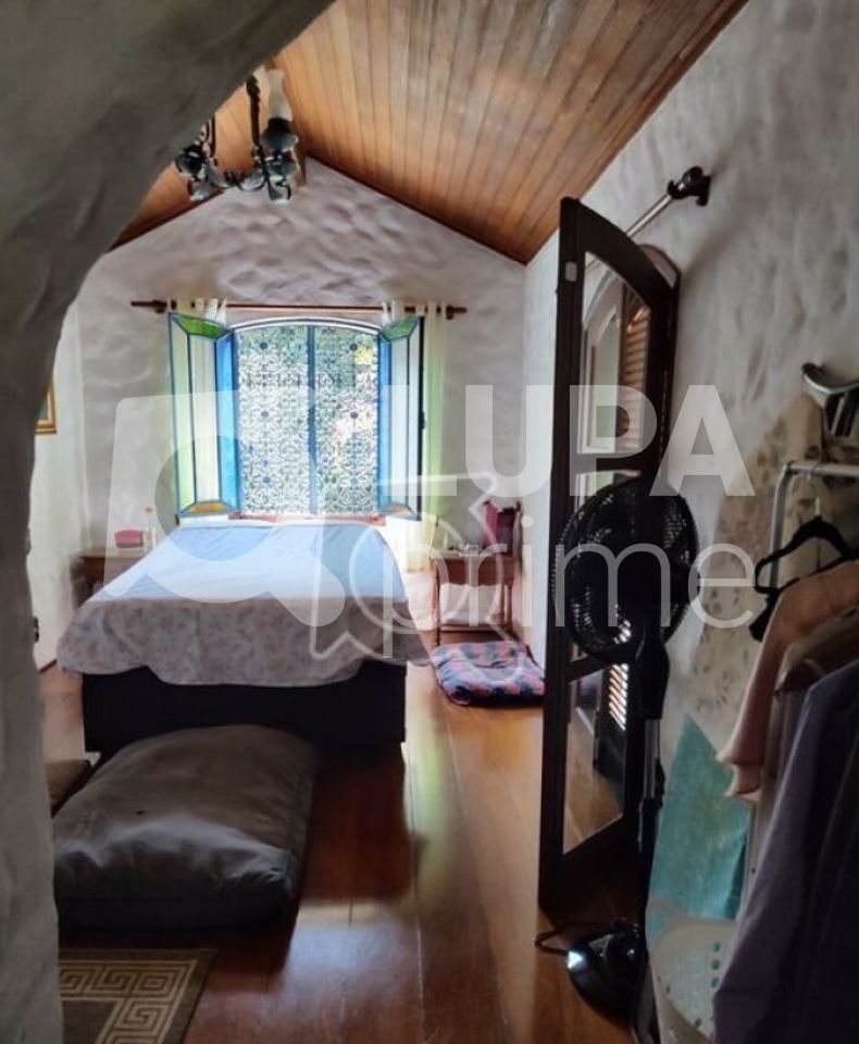 Casa, 3 quartos, 259 m² - Foto 15