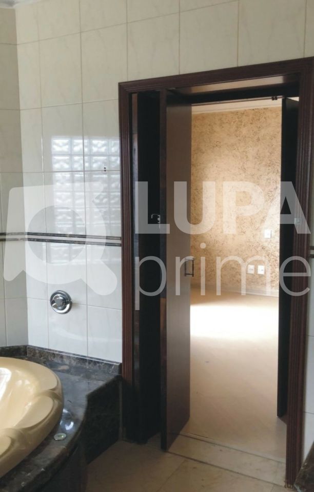 sobrado-venda-sao-paulo-parque-da-vila-prudente-3dormitorios-1suite-4vagas-354m2-LS36521