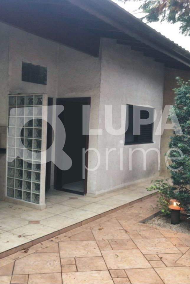 sobrado-venda-sao-paulo-parque-da-vila-prudente-3dormitorios-1suite-4vagas-354m2-LS36521