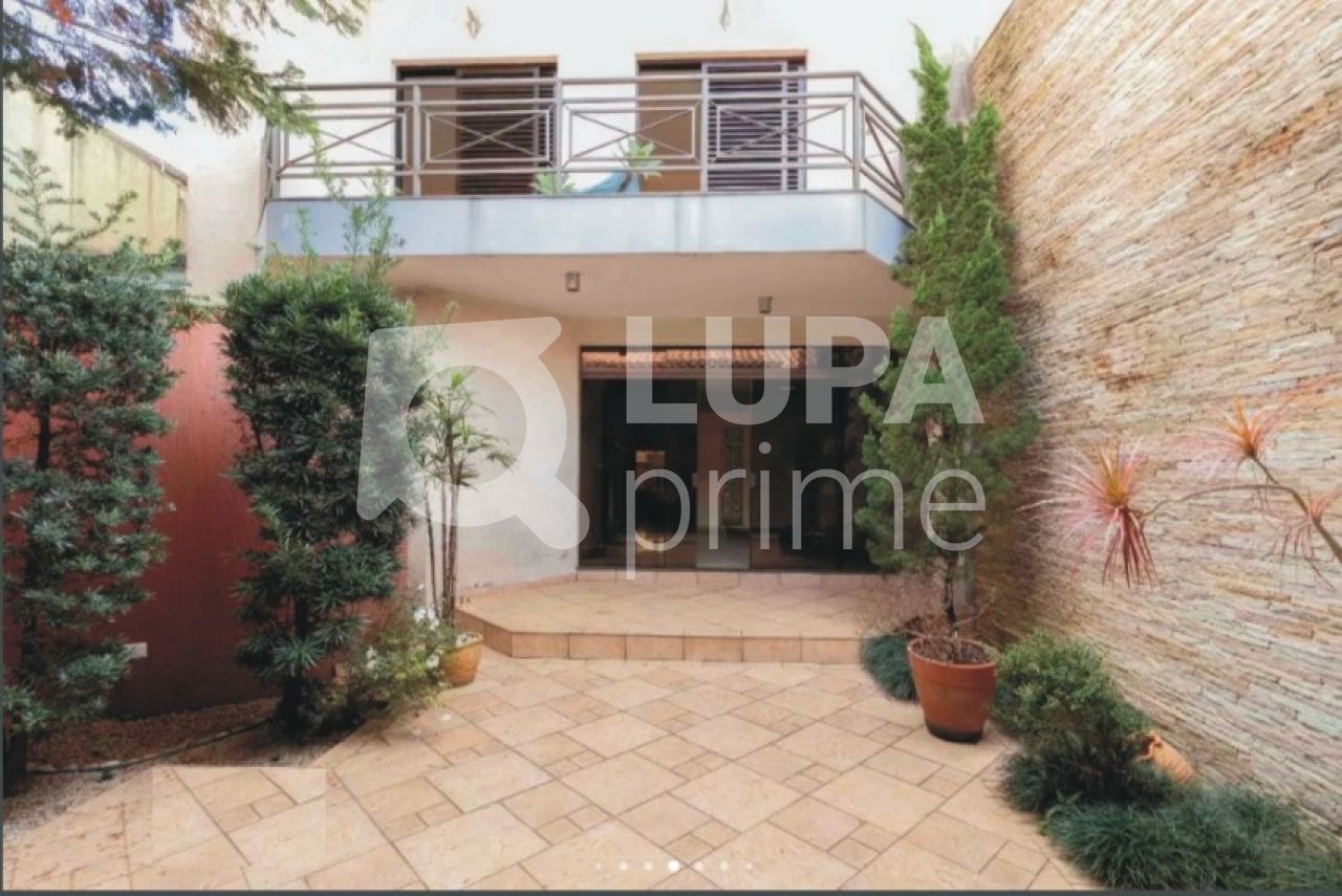 sobrado-venda-sao-paulo-parque-da-vila-prudente-3dormitorios-1suite-4vagas-354m2-LS36521