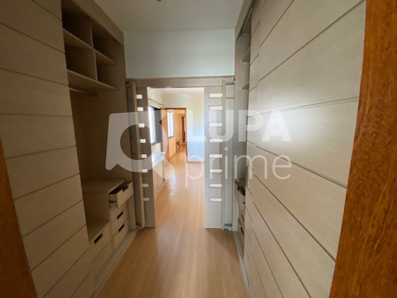 apartamento-venda-sao-paulo-perdizes-3dormitorios-3suites-3vagas-245m2-LS36526