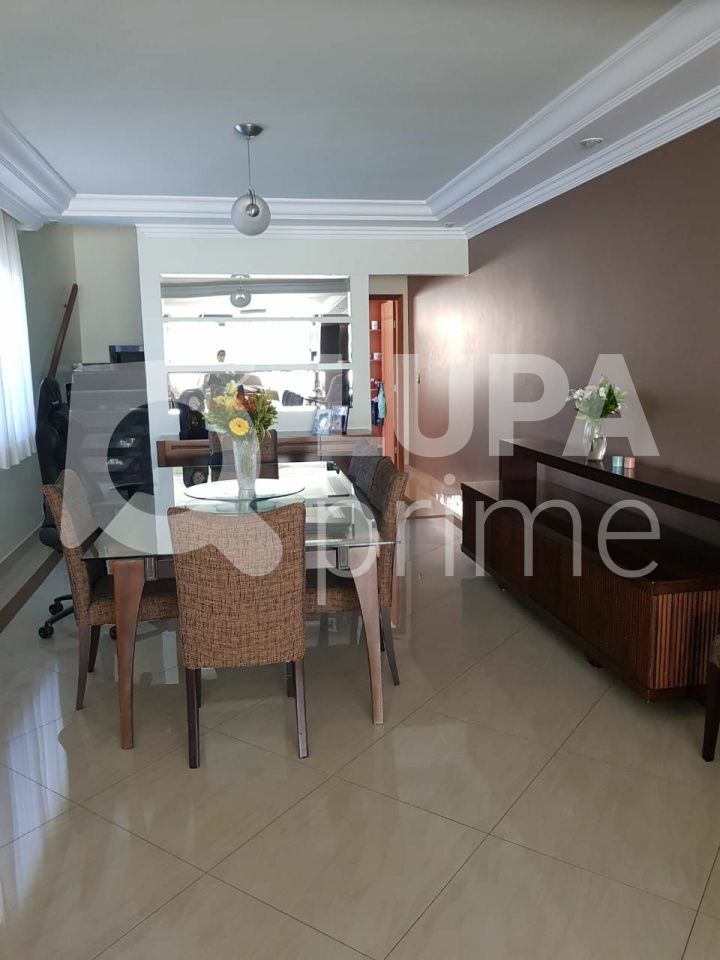 sobrado-venda-sao-paulo-jardim-sao-paulo-3dormitorios-3suites-4vagas-240m2-LS36559