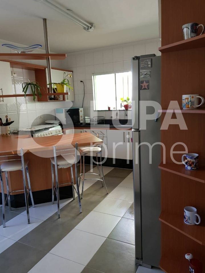 sobrado-venda-sao-paulo-jardim-sao-paulo-3dormitorios-3suites-4vagas-240m2-LS36559