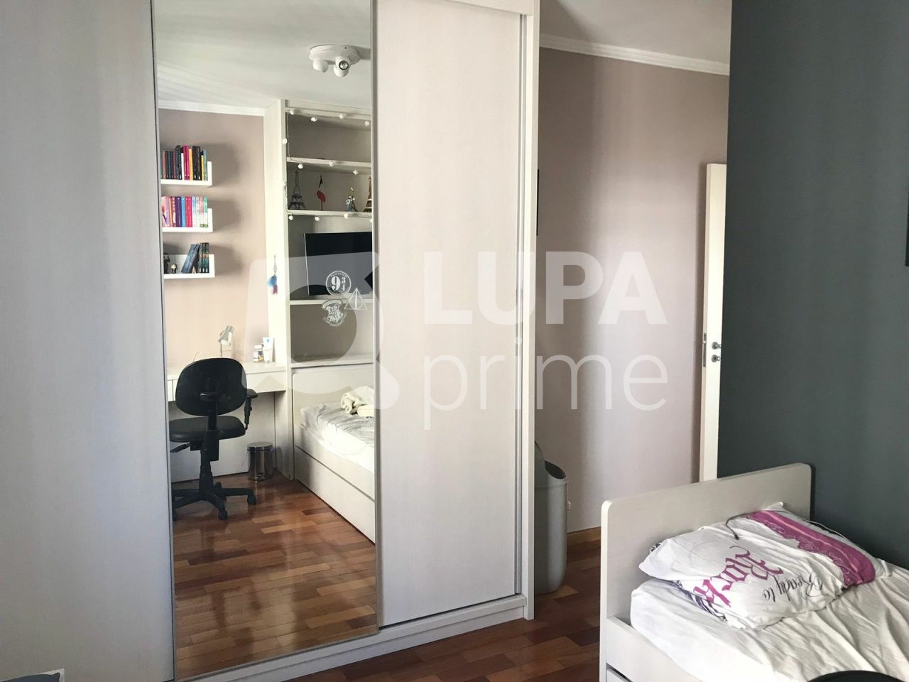 sobrado-venda-sao-paulo-jardim-sao-paulo-3dormitorios-3suites-4vagas-240m2-LS36559