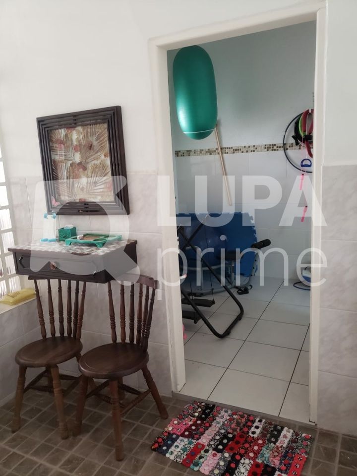 sobrado-venda-sao-paulo-parada-inglesa-3dormitorios-1suite-3vagas-270m2-LS36571