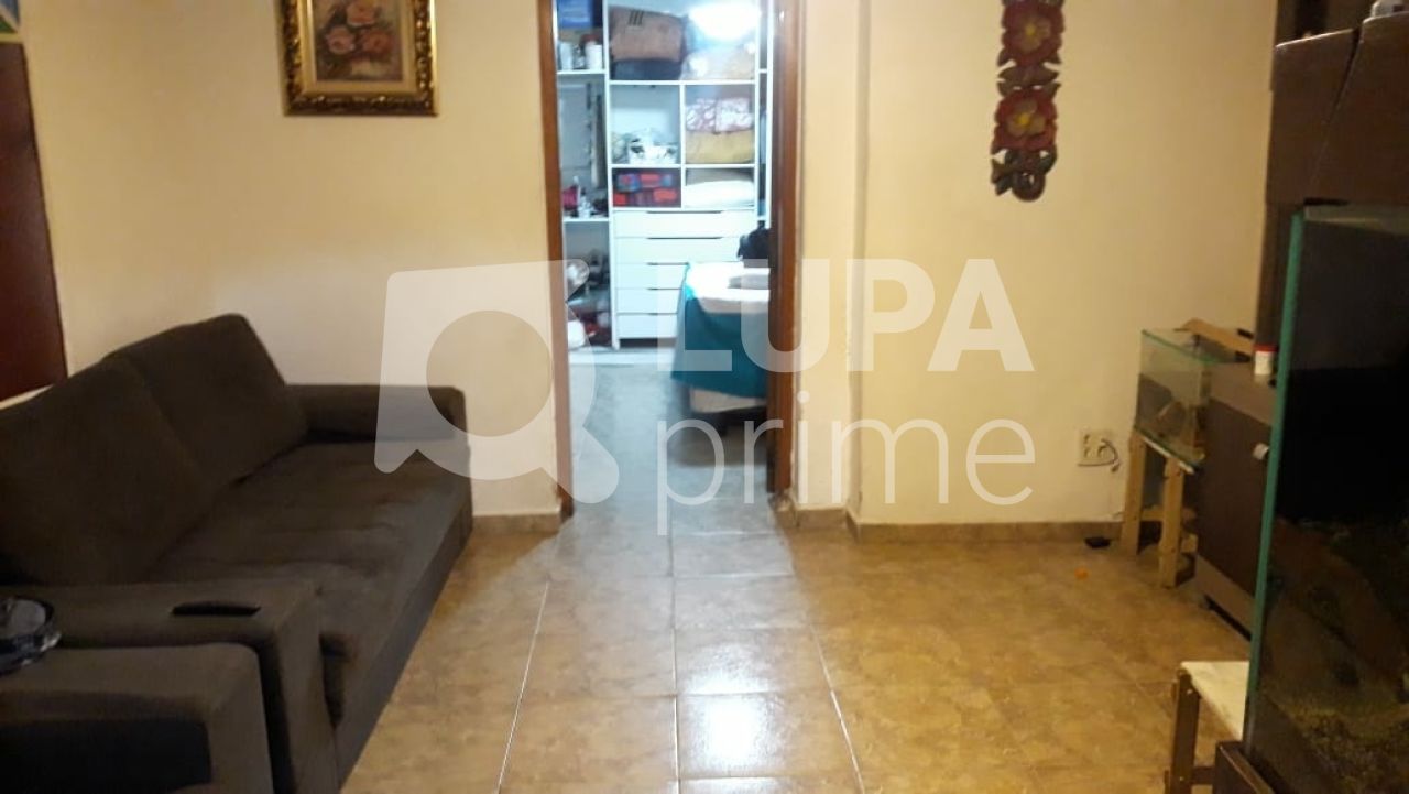 casa-terrea-venda-sao-paulo-santana-3dormitorios-6vagas-150m2-LS36796