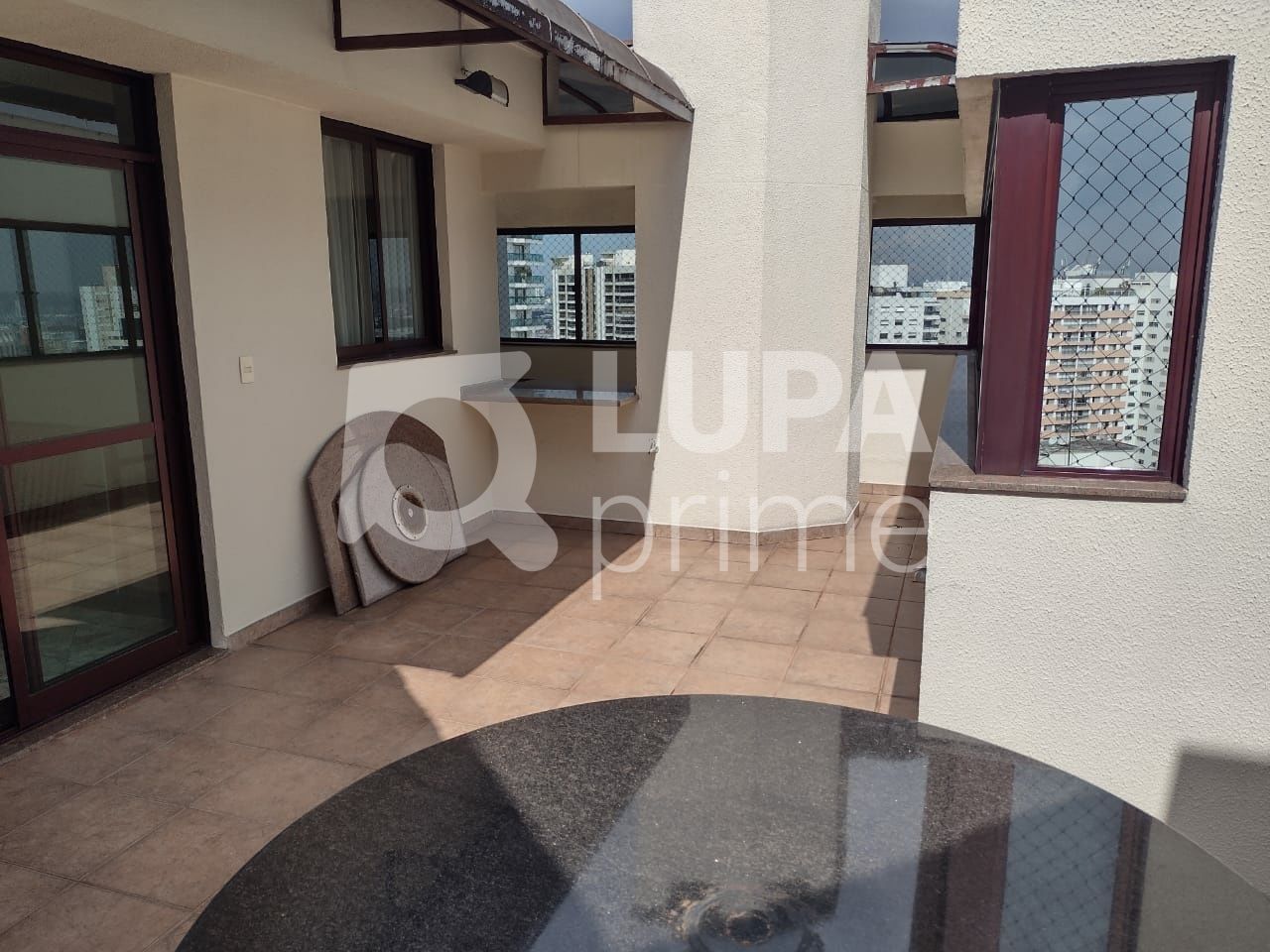 apartamento-venda-sao-paulo-santana-4dormitorios-3suites-6vagas-250m2-LS36921