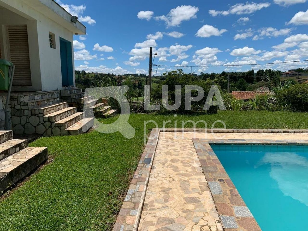 casa-terrea-venda-sao-paulo-ibiuna-3dormitorios-3suites-4vagas-400m2-LS36946