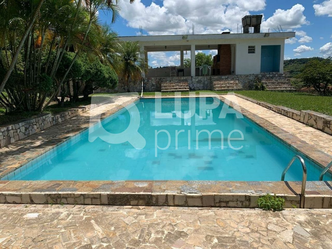 casa-terrea-venda-sao-paulo-ibiuna-3dormitorios-3suites-4vagas-400m2-LS36946