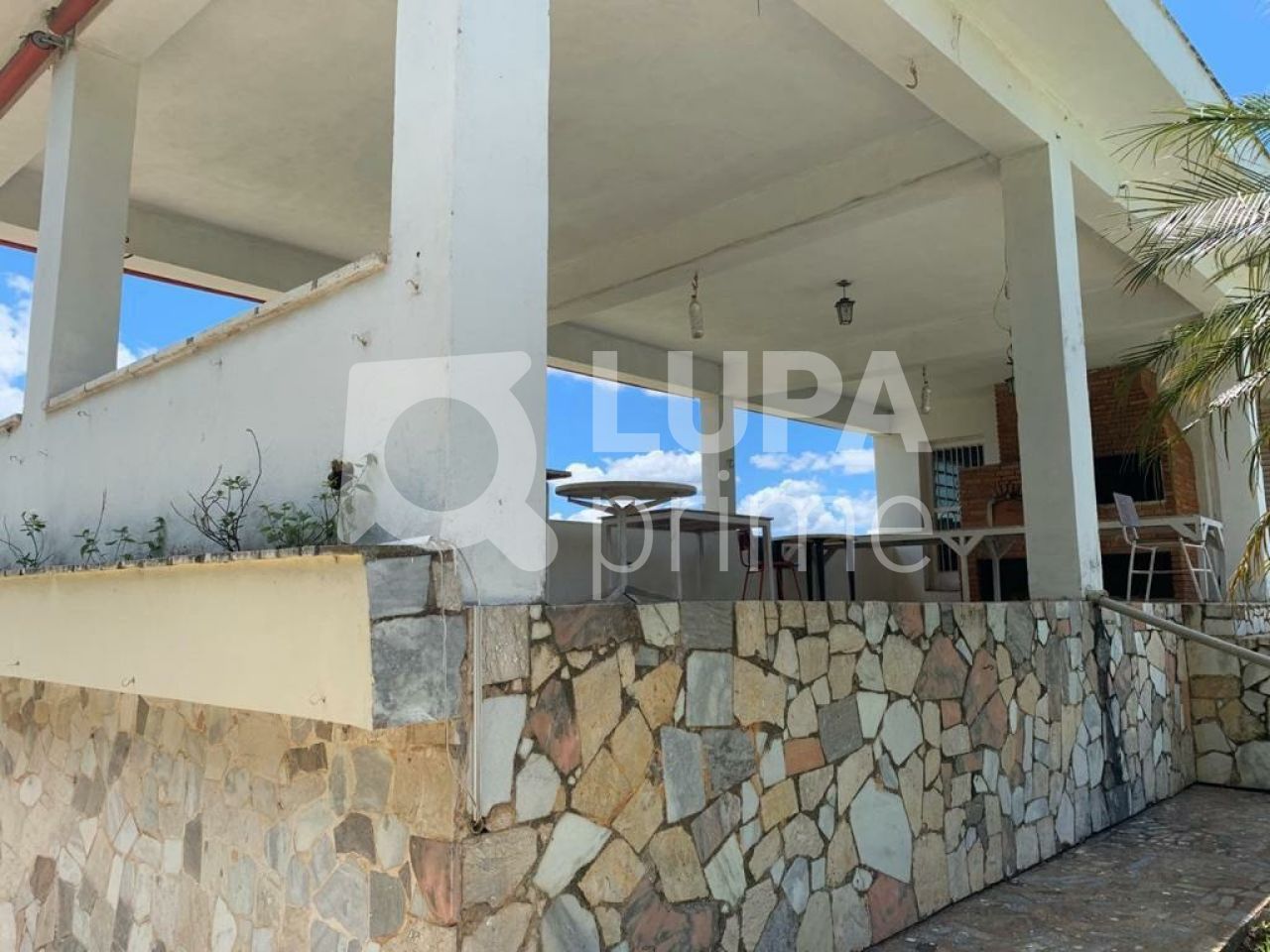 casa-terrea-venda-sao-paulo-ibiuna-3dormitorios-3suites-4vagas-400m2-LS36946