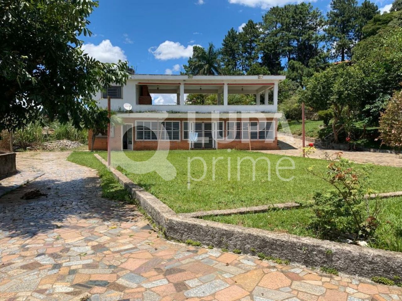 casa-terrea-venda-sao-paulo-ibiuna-3dormitorios-3suites-4vagas-400m2-LS36946