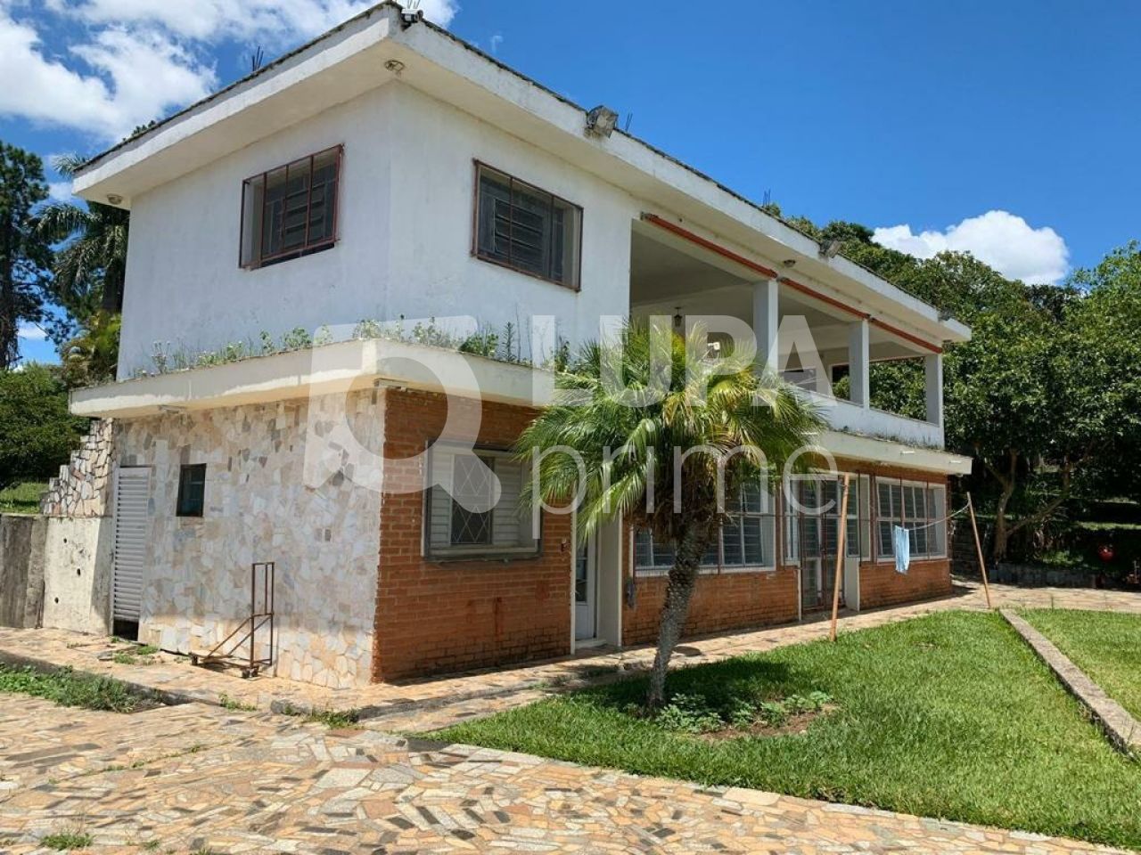 casa-terrea-venda-sao-paulo-ibiuna-3dormitorios-3suites-4vagas-400m2-LS36946