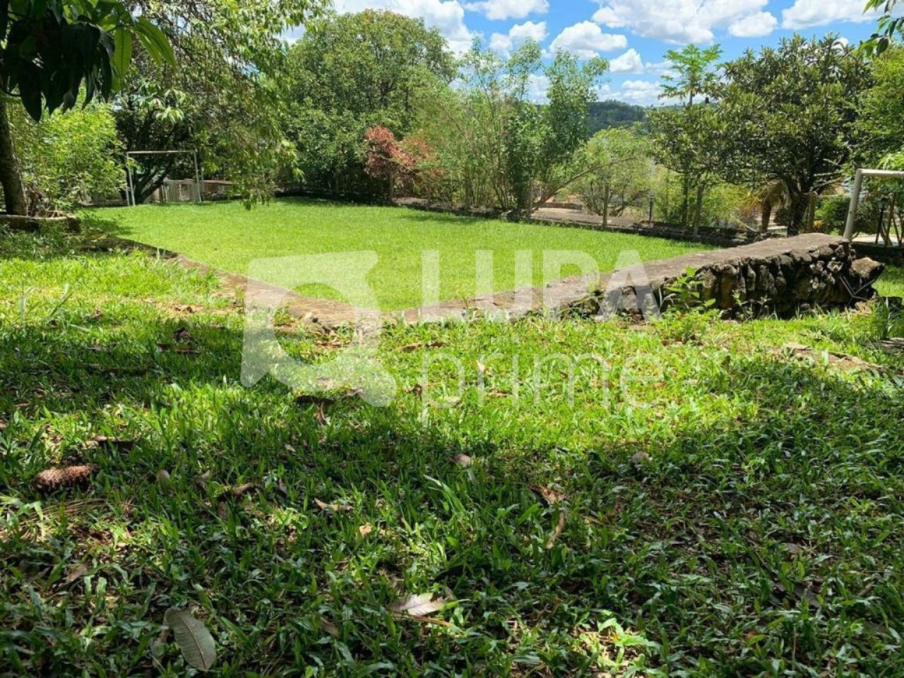 casa-terrea-venda-sao-paulo-ibiuna-3dormitorios-3suites-4vagas-400m2-LS36946