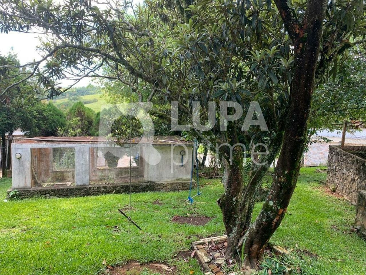 casa-terrea-venda-sao-paulo-ibiuna-3dormitorios-3suites-4vagas-400m2-LS36946