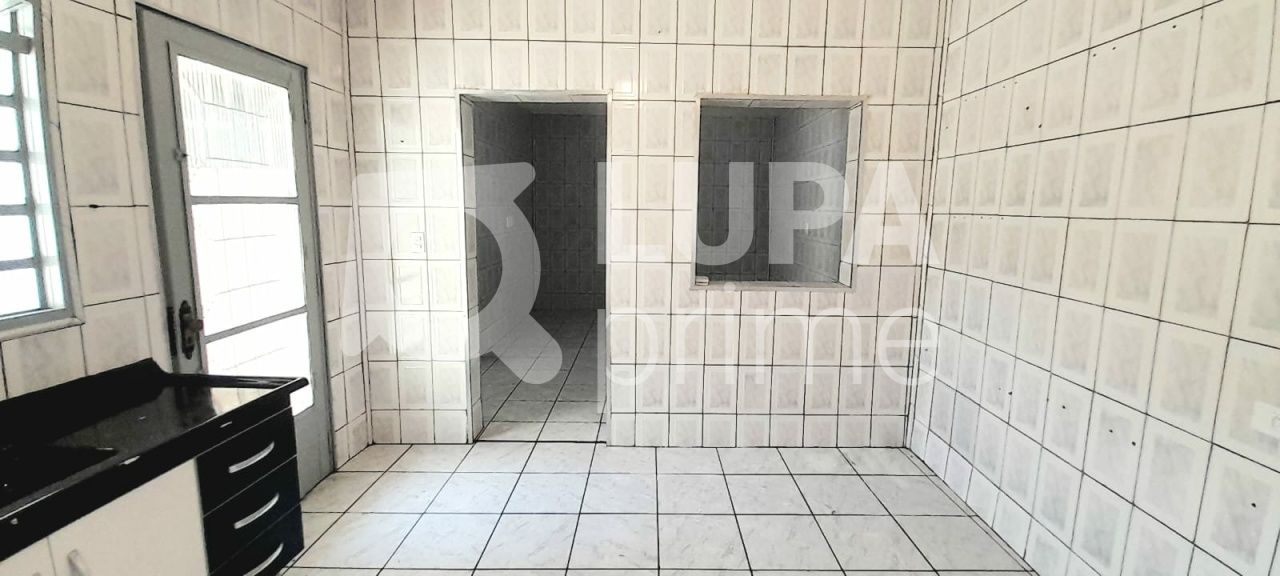 sobrado-venda-sao-paulo-vila-dionisia-3dormitorios-2vagas-130m2-LS36951