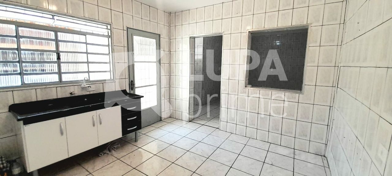 sobrado-venda-sao-paulo-vila-dionisia-3dormitorios-2vagas-130m2-LS36951