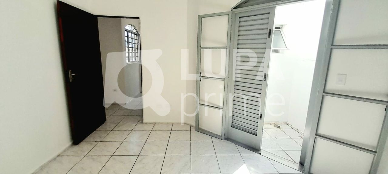 sobrado-venda-sao-paulo-vila-dionisia-3dormitorios-2vagas-130m2-LS36951