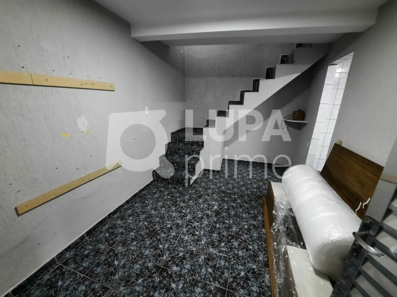 sobrado-venda-sao-paulo-vila-maria-alta-8dormitorios-2vagas-320m2-LS36956