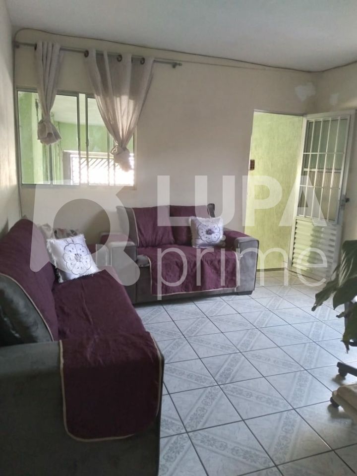 sobrado-venda-sao-paulo-jardim-guarani-7dormitorios-3vagas-175m2-LS37071