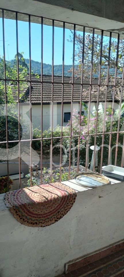 Casa à venda com 3 quartos, 323m² - Foto 12