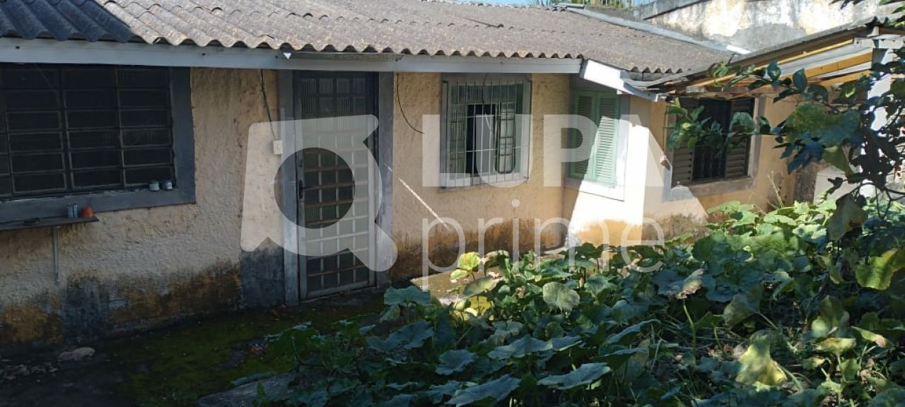 Casa à venda com 3 quartos, 323m² - Foto 15