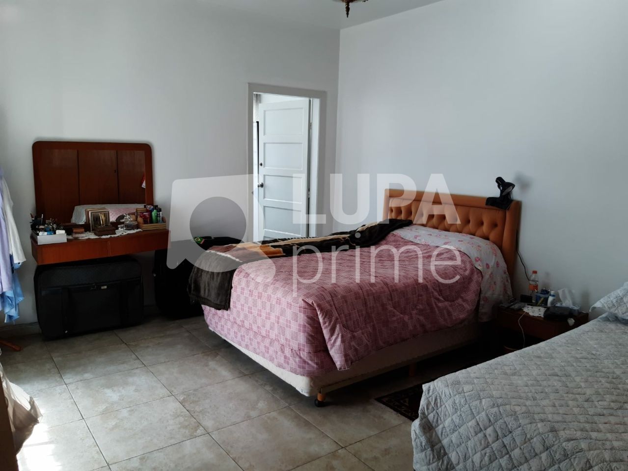 sobrado-venda-sao-paulo-vila-paiva-3dormitorios-2suites-2vagas-208m2-LS37164