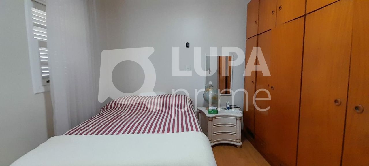 sobrado-venda-sao-paulo-vila-romero-3dormitorios-1suite-3vagas-300m2-LS37214