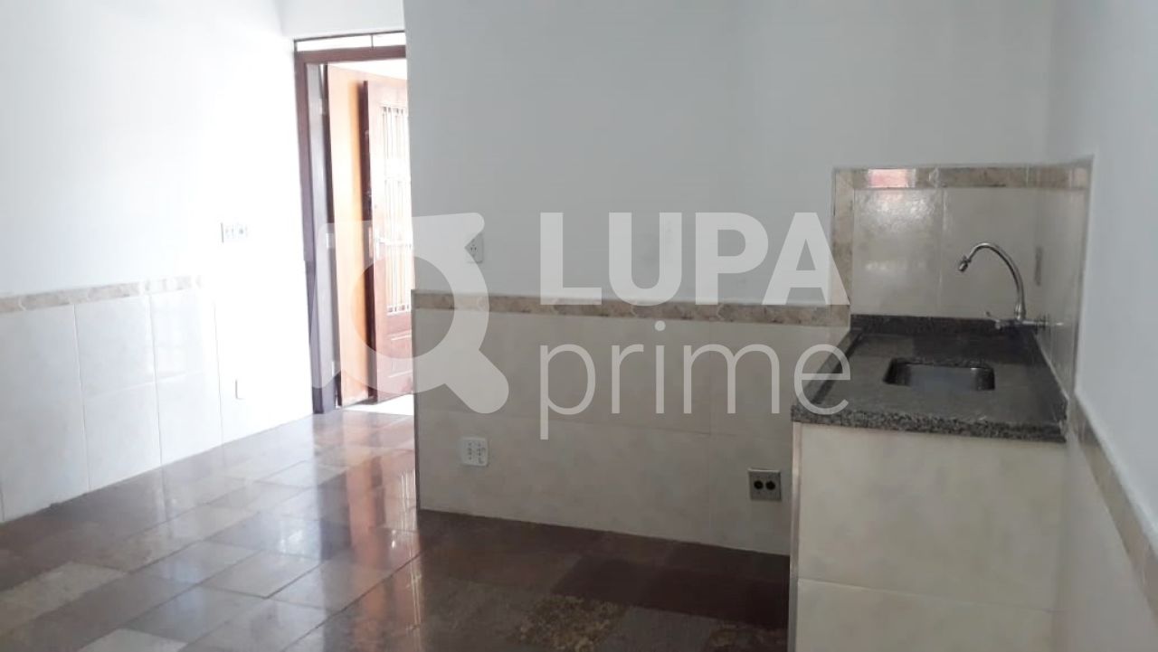 sobrado-venda-sao-paulo-parada-inglesa-2dormitorios-1suite-3vagas-209m2-LS37296