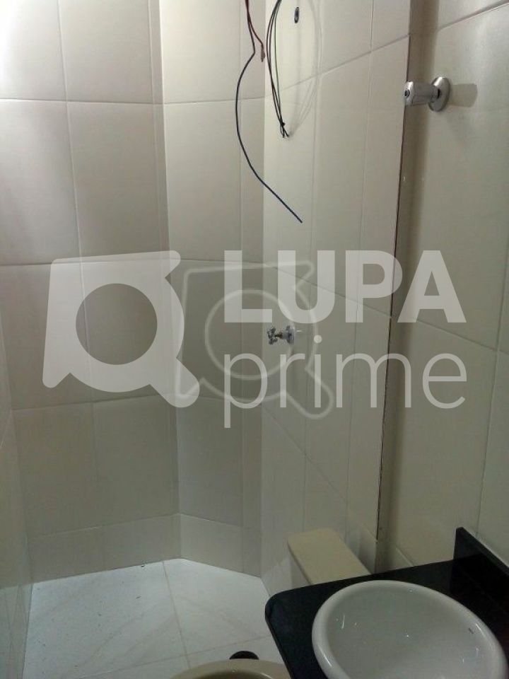 sobrado-venda-sao-paulo-vila-romero-3dormitorios-3suites-2vagas-240m2-LS37320