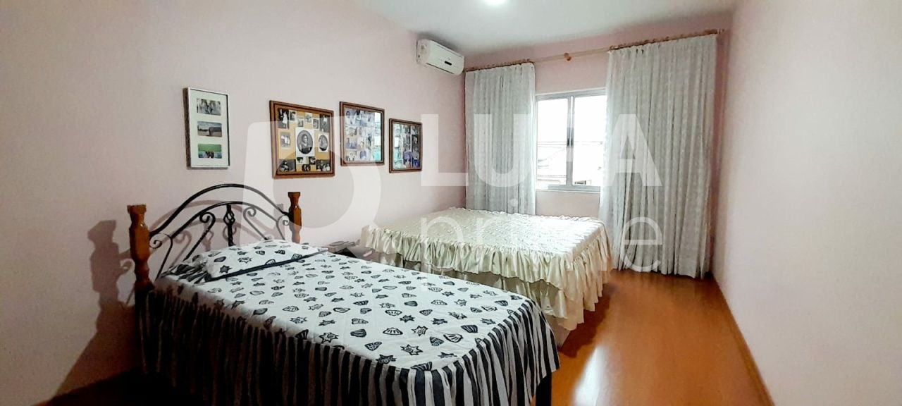 Casa, 3 quartos, 280 m² - Foto 20