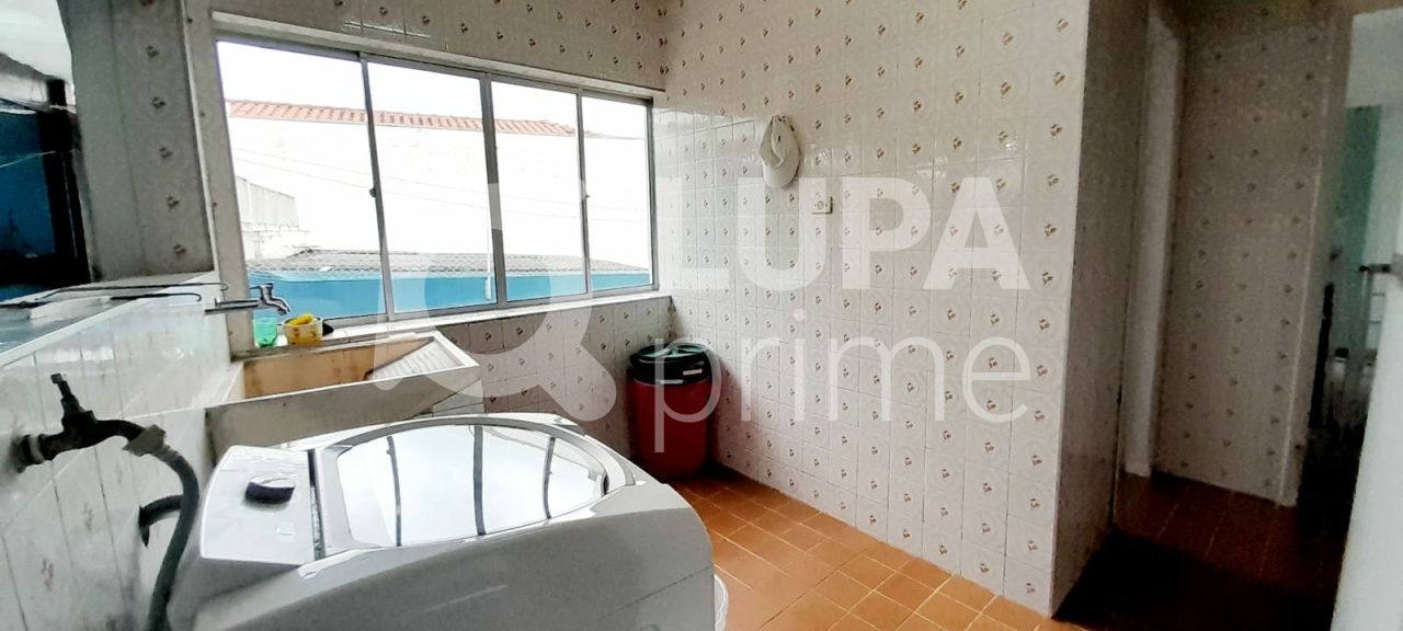 Casa, 3 quartos, 280 m² - Foto 34