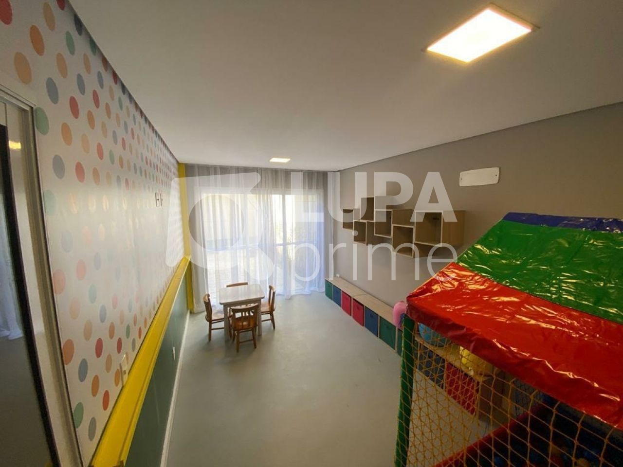 Apartamento à venda com 2 quartos, 44m² - Foto 13