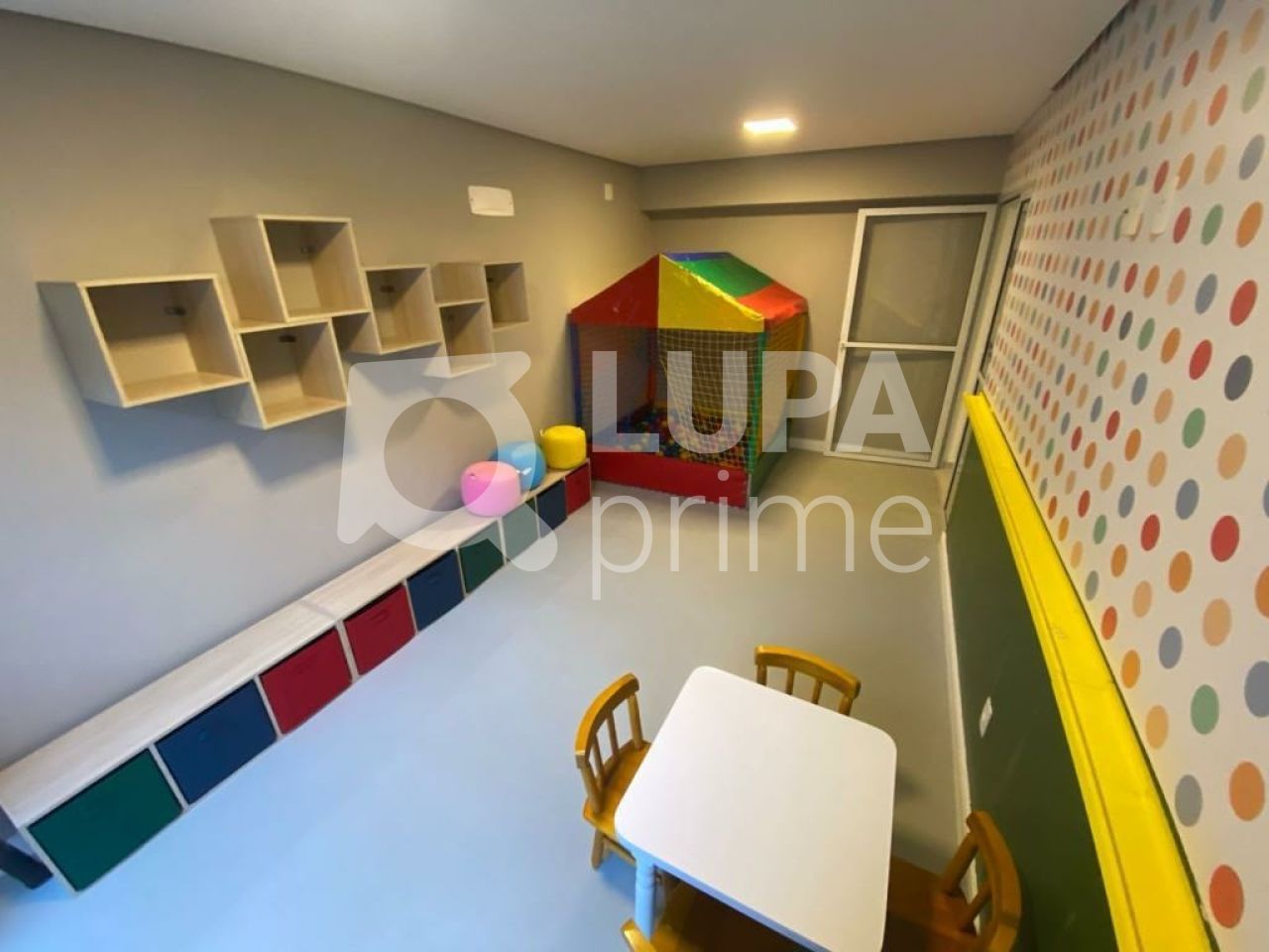 Apartamento à venda com 2 quartos, 44m² - Foto 14