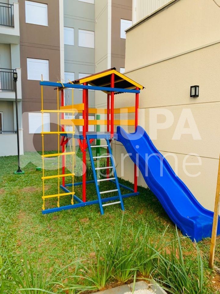 Apartamento à venda com 2 quartos, 44m² - Foto 17
