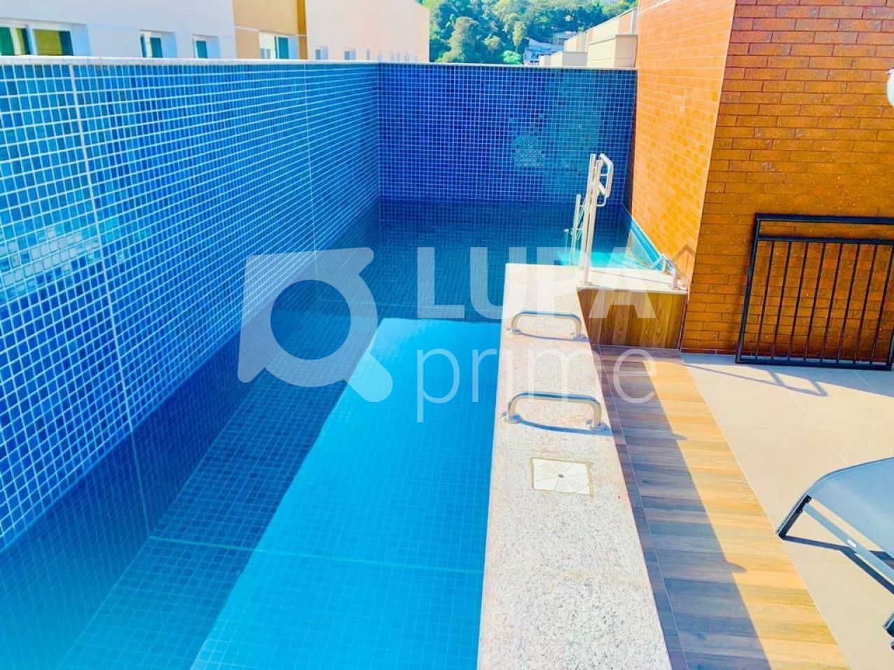 Apartamento à venda com 2 quartos, 44m² - Foto 19