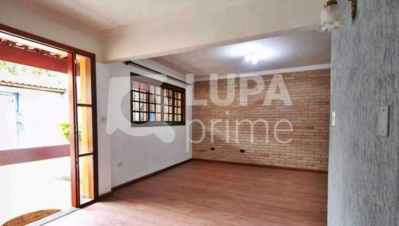 casa-terrea-venda-sao-paulo-conjunto-residencial-santa-terezinha-3dormitorios-2vagas-220m2-LS37523