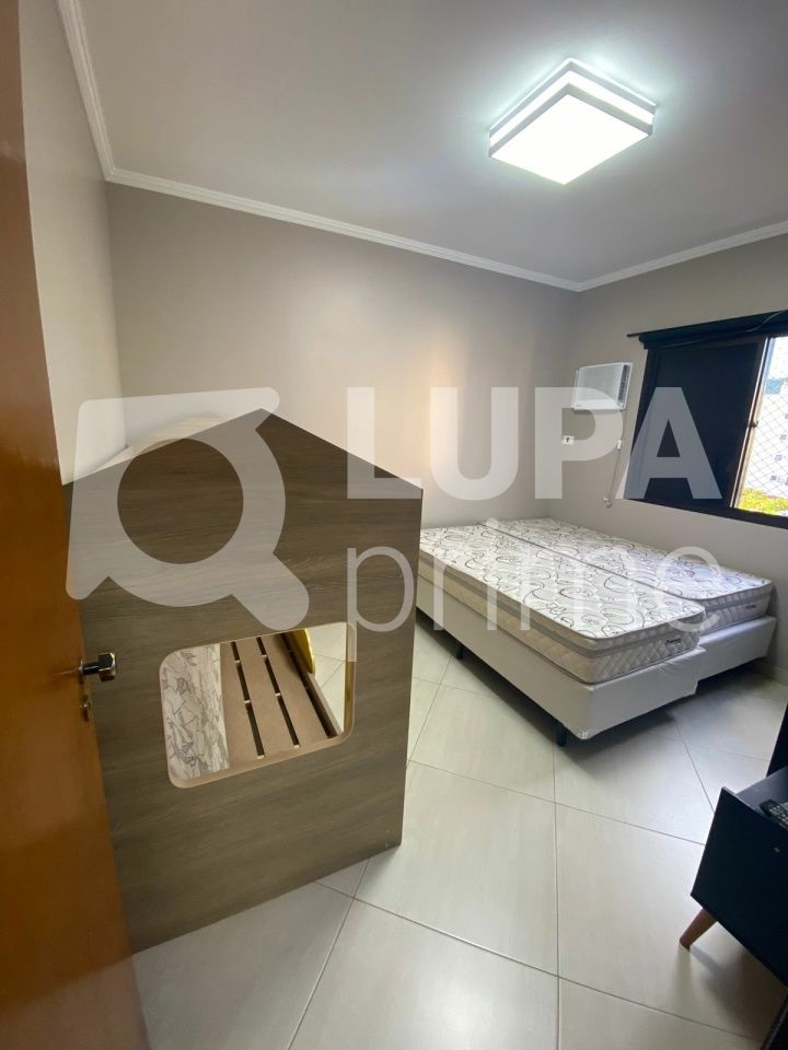 apartamento-venda-guaruja-balneario-guaruja-2dormitorios-1suite-2vagas-80m2-LS37529