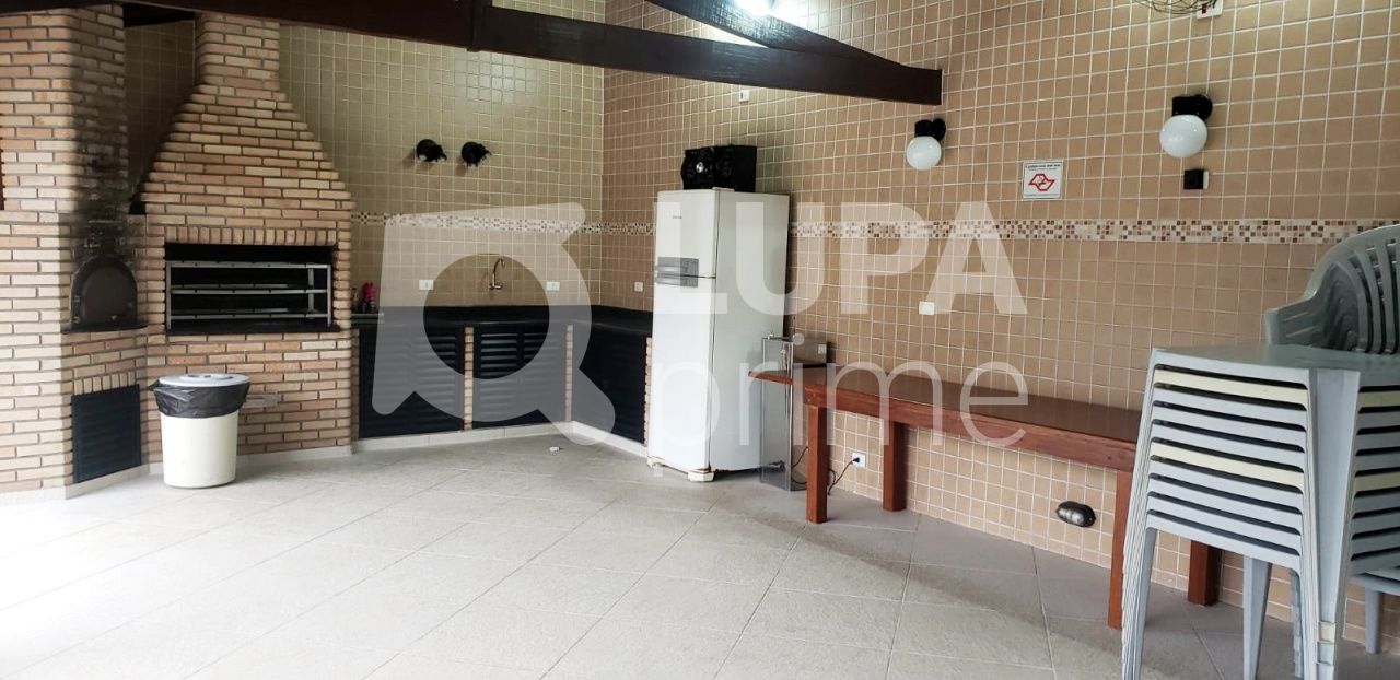 Apartamento à venda com 3 quartos, 200m² - Foto 22