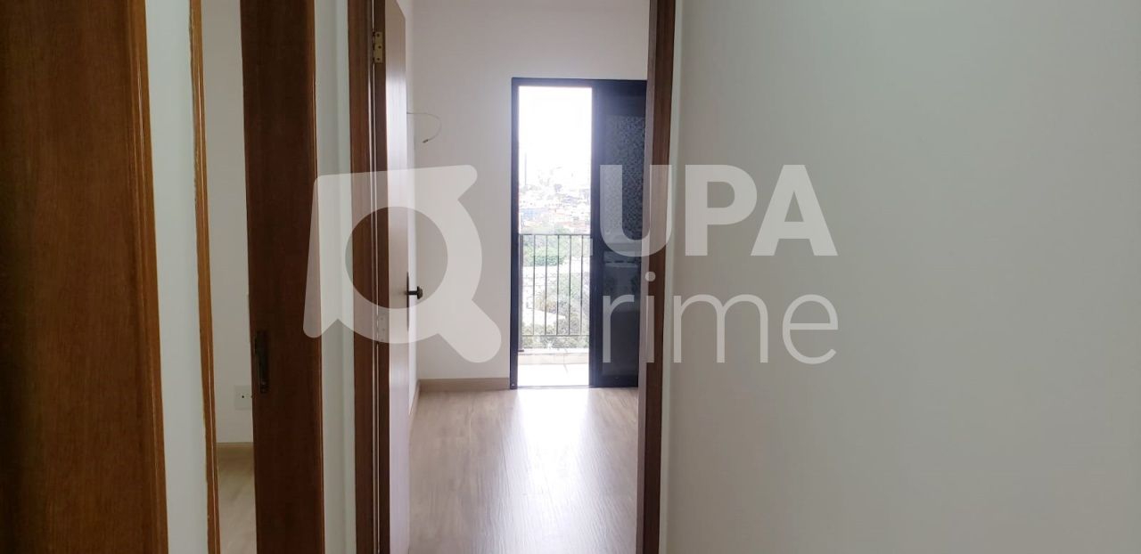 Apartamento à venda com 3 quartos, 200m² - Foto 17