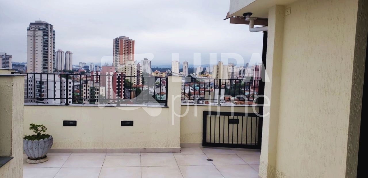 Apartamento à venda com 3 quartos, 200m² - Foto 2