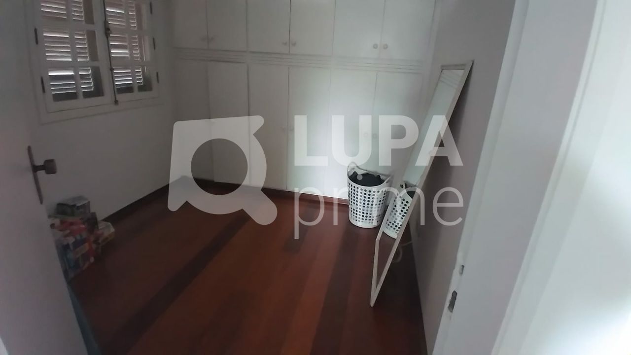 sobrado-venda-sao-paulo-tremembe-4dormitorios-3suites-250m2-LS37576