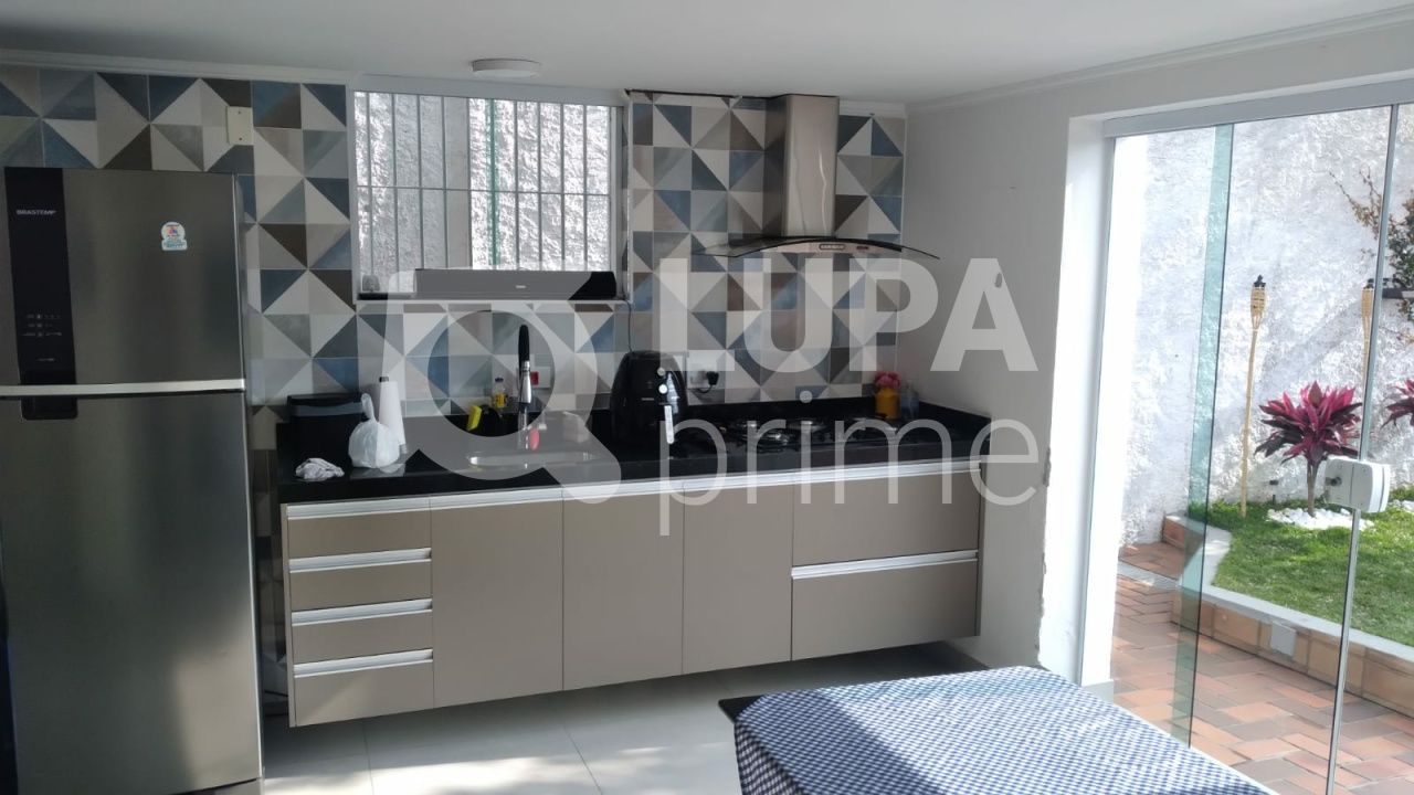 sobrado-venda-sao-paulo-tremembe-4dormitorios-3suites-250m2-LS37576