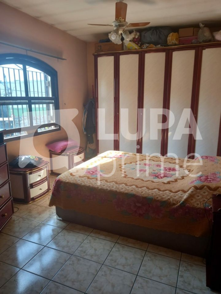 sobrado-venda-sao-paulo-parque-novo-mundo-3dormitorios-1suite-4vagas-166m2-LS37595