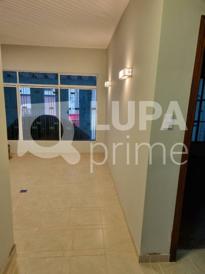 casa-terrea-venda-sao-paulo-vila-aurora-zona-norte-2dormitorios-5vagas-260m2-LS37651