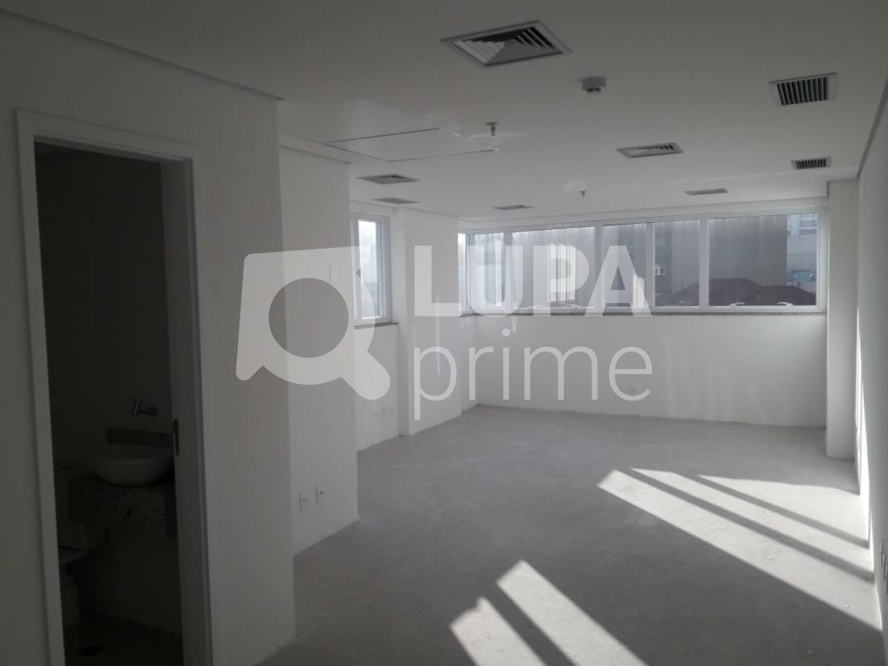 Conjunto Comercial-Sala para alugar, 35m² - Foto 1