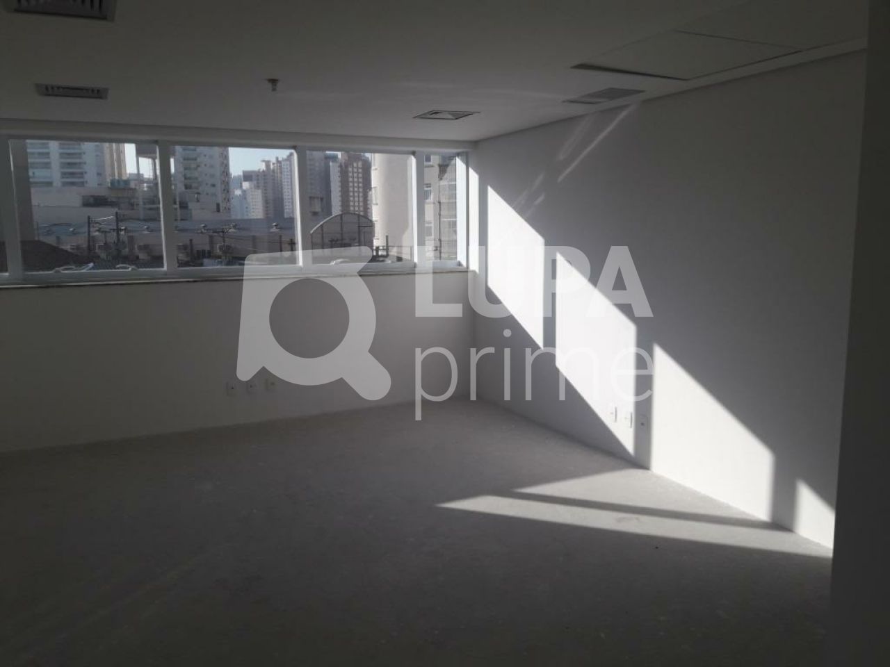 conj-comercial-locacao-sao-paulo-santana-1vaga-35m2-LS37763