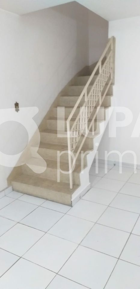 sobrado-venda-sao-paulo-jardim-das-laranjeiras-2dormitorios-2vagas-120m2-LS37790