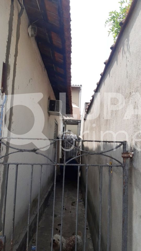 Casa, 2 quartos, 250 m² - Foto 11