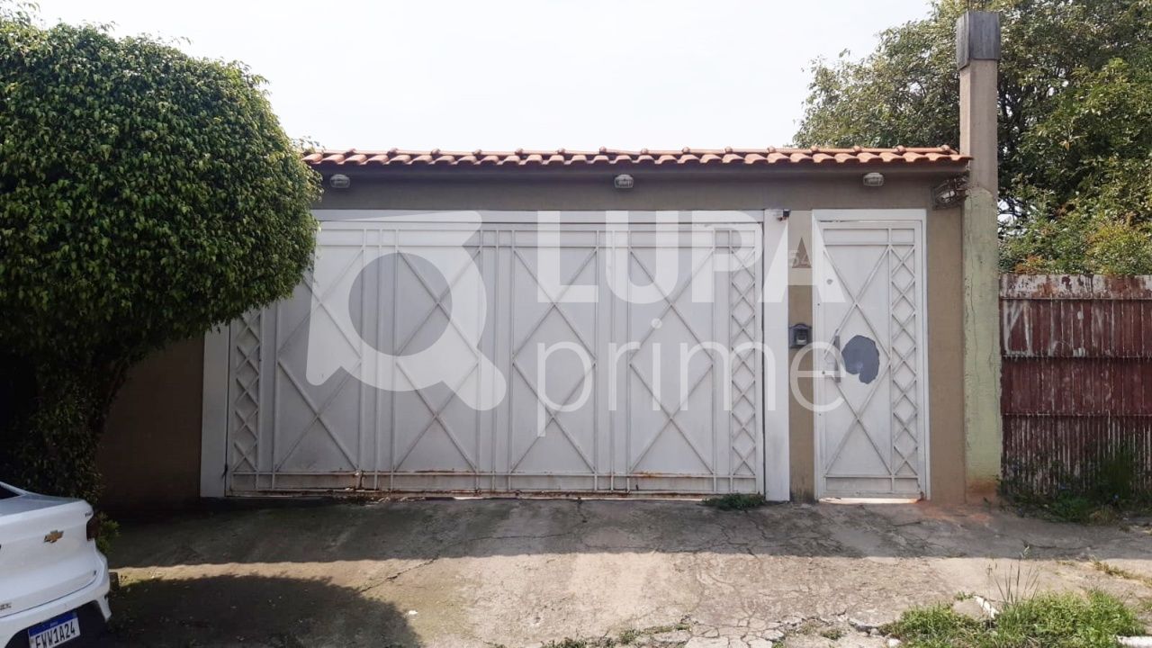 Casa, 2 quartos, 250 m² - Foto 1